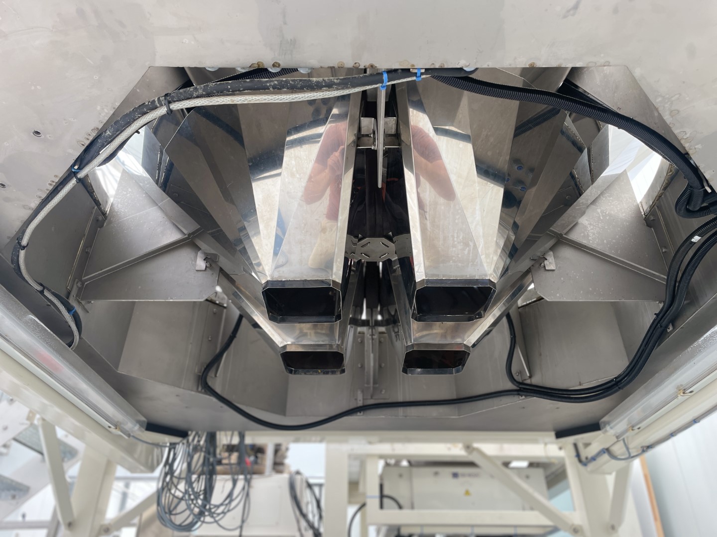 Ishida CCw-R-224-44/33 ������� ������� � ����������� � �������������� �����������
