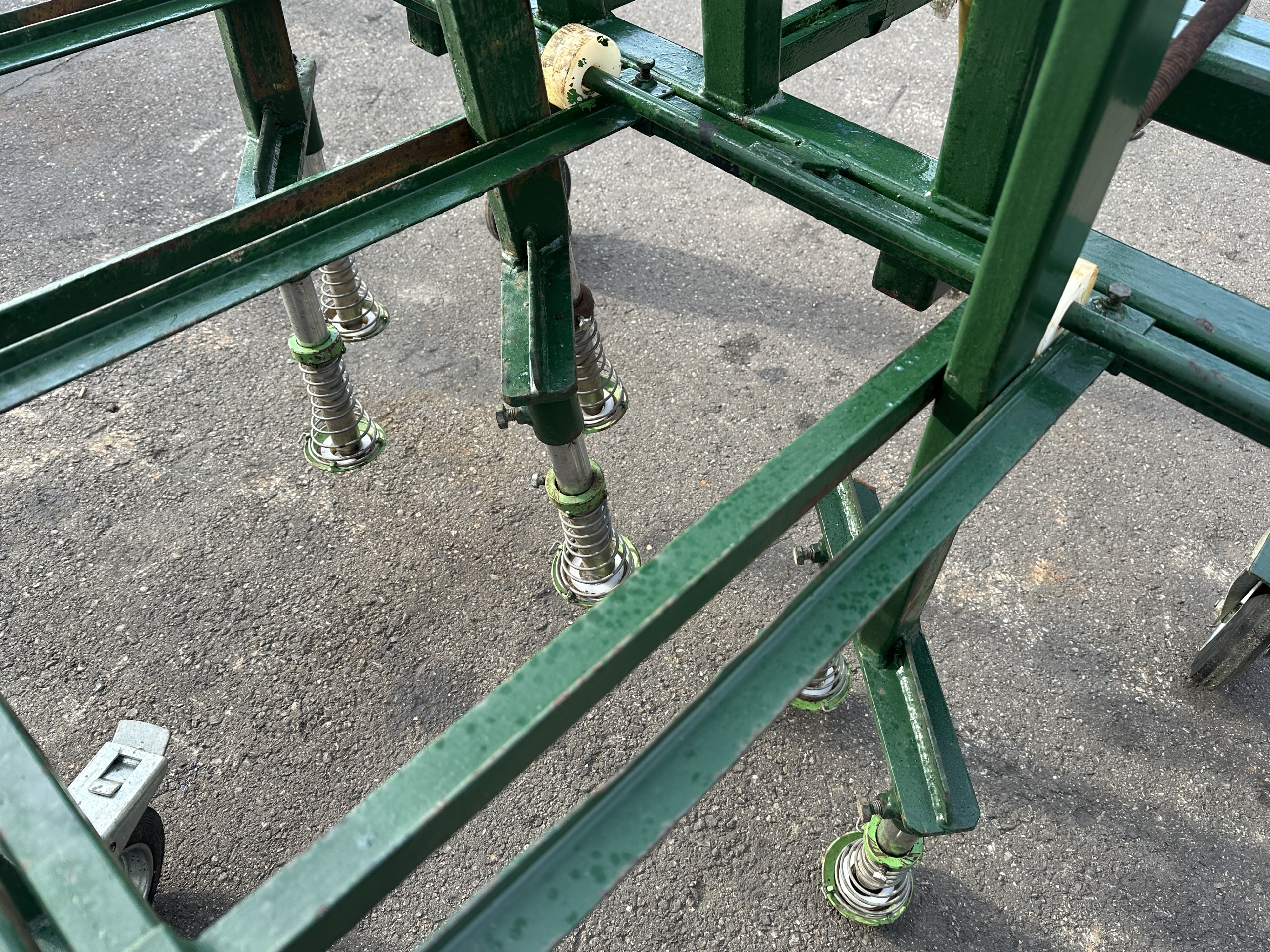 Basrijs 3x40/50 ������������� ��� ����-����� 6 �����
