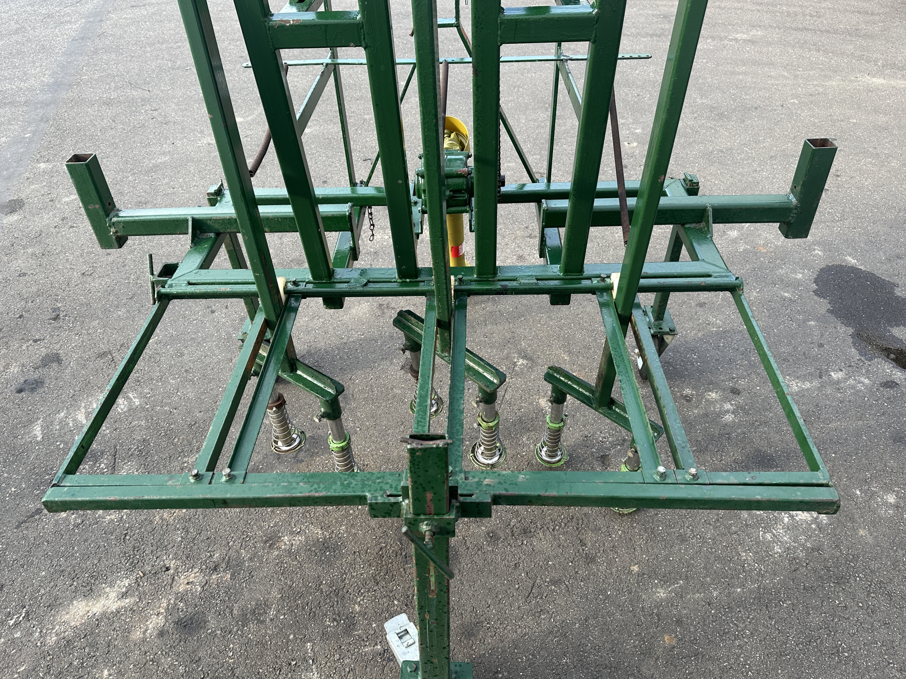 Basrijs 3x40/50 ������������� ��� ����-����� 6 �����