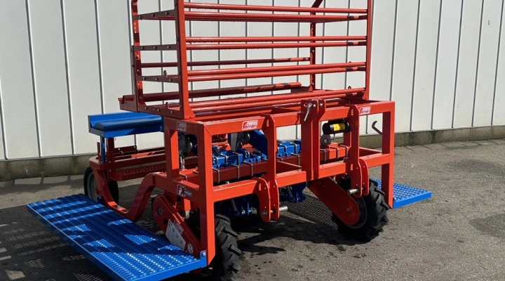 Ferrari FX M. S 4WH/6 Multipla planting machine 4 rows