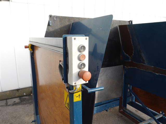 Antha boxtipper типа AK1