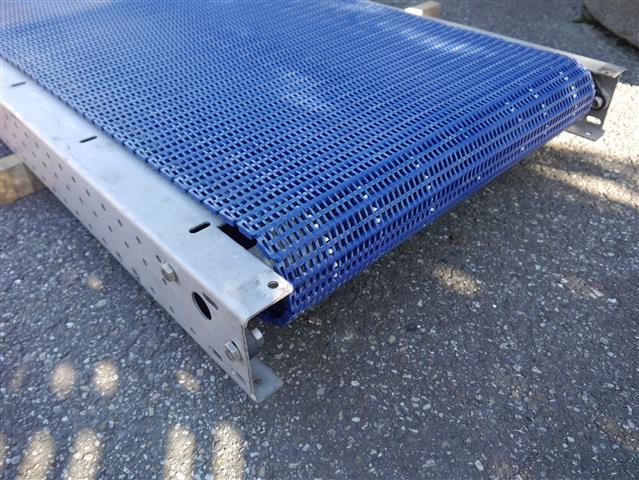 Пластиковая конвейерная лента Beerepoot с рамой из нержавеющей стали