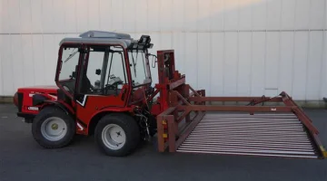 Antonio Carraro TTR 4400 HST típusú traktor