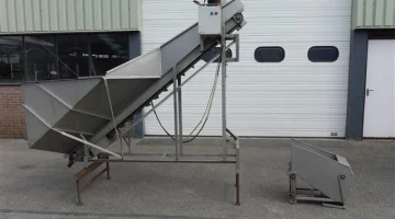 Элеваторный конвейер Finis шириной 290 x 25 см