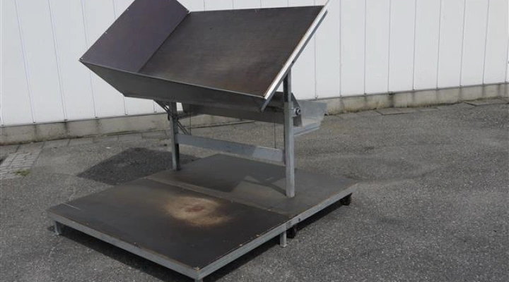 Flower-bunching-table-adjustable (1)