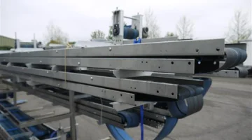 Hawe szállítószalag rozsdamentes acél 2610 cm x 20 cm 380 voltos motor, fix fordulatszám