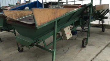 Van Rooijen hopper adjustable