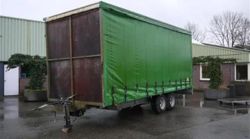 Jadico remorcă de transport cu cortină