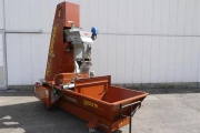 Javo-Pot-Topper-bark-soil-machine-strooier (2)