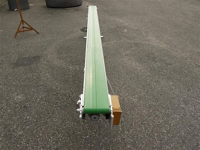 Javo conveyor 3 meter for potplants • Duijndam Machines