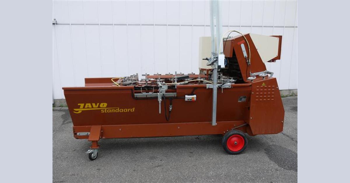 Javo potting machine with potdispencer year 2004 • Duijndam Machines