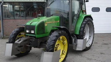 Tractor John Deere 3100