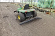 John deere met egalisatiebalk (1)