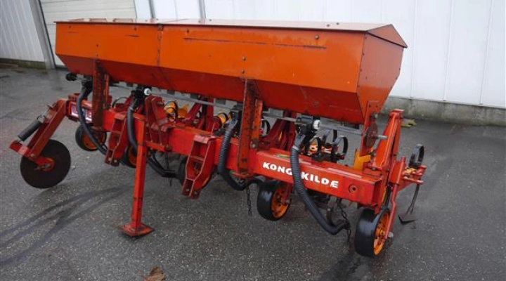 Kongskilde vibrocrop met doseerbakken (4)