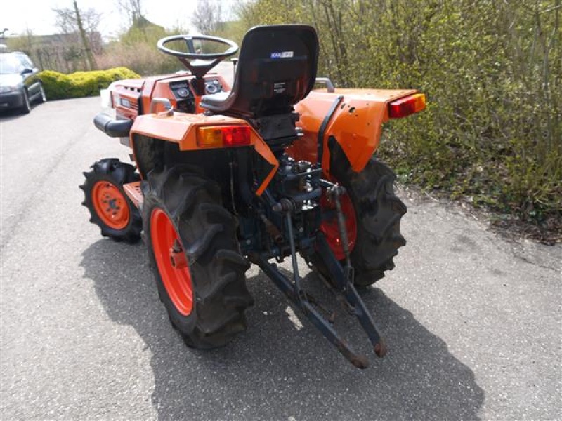 Kubota B6200 tracteur compact • Duijndam Machines