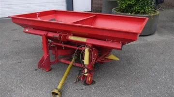 Lely superlarge 1600 fertilizer spreader
