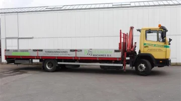 Mercedes Benz 1317 L open Truck with crane