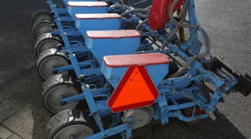 Monosem pneumatische zaaimachine voor zonnebloemen 6 rijen