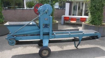 Maszyna do blokowania gleby Visser Dewa