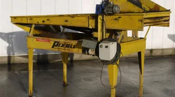 Pixall vibrating table for beans and carrots