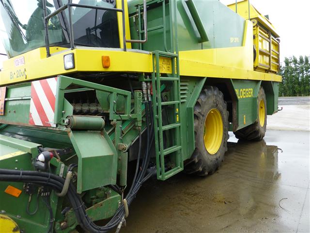 Самоходный сборщик фасоли Ploeger BP 2000