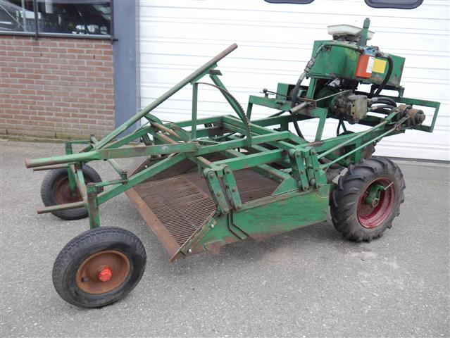 Самоходный подъемник Rap Rijnbeek R110.
