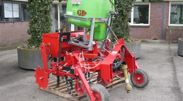 Steketee cultivateur de pompe avec des engrais et le réservoir