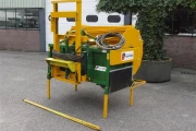 Van-Dijke-flower-bulb-head-cutting-machine (2)