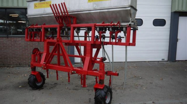 Verhoest rijenstrooier (1)