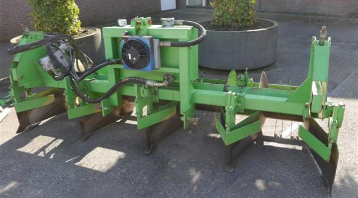 Verstraete ruggenvormer- (1)