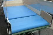 ACB box tipper with dosing conveyor
