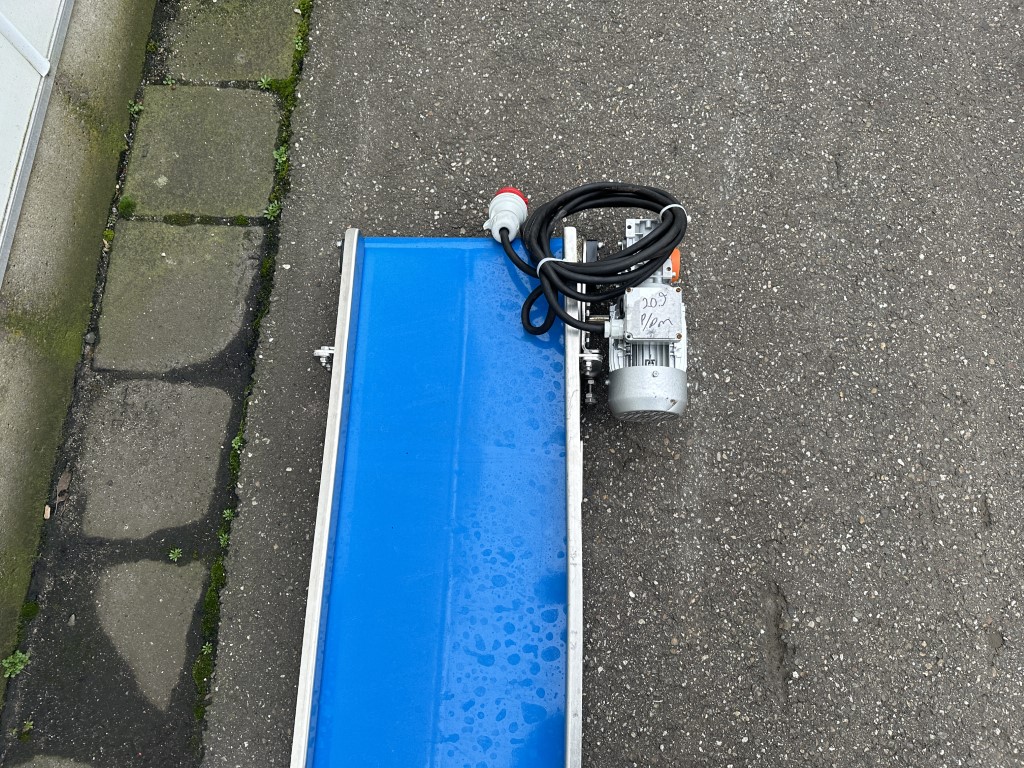 �������� ACB �� ����������� ����� 165 x 35 ��
