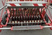 Accord Miniair super pneumatic sowing machine 12 rows
