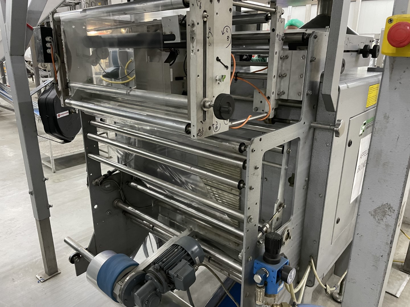���� Affeldt AVN 10 � ����������� Affeldt E350 Vero-pak