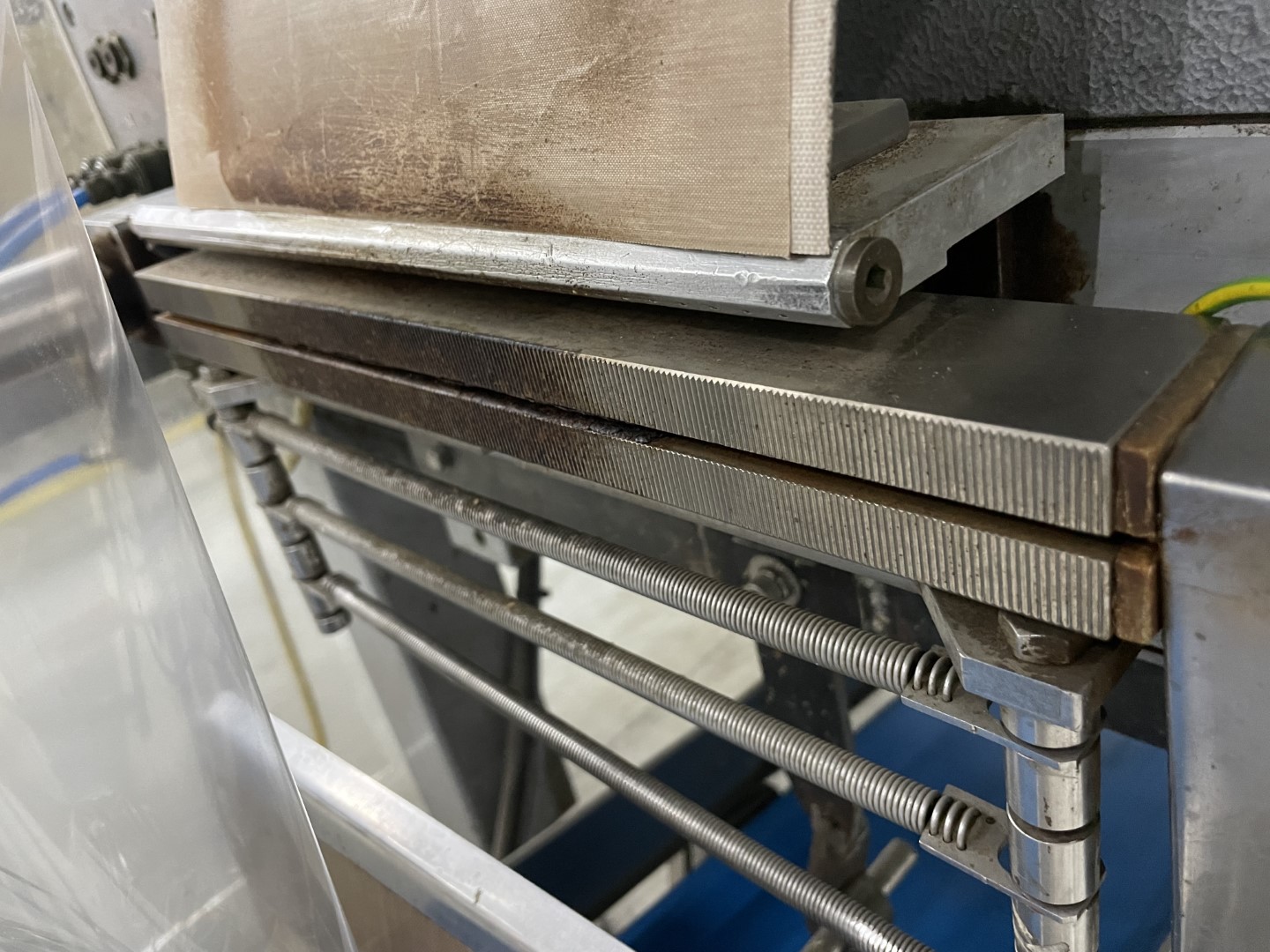 ���� Affeldt AVN 10 � ����������� Affeldt E350 Vero-pak