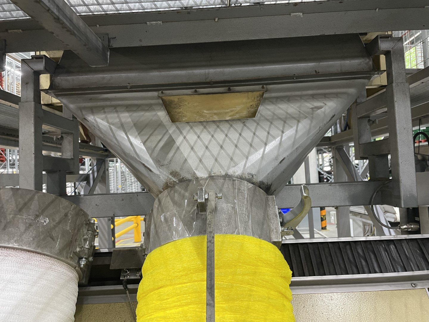 ���� Affeldt AVN 112CW 14 � ����������� Affeldt