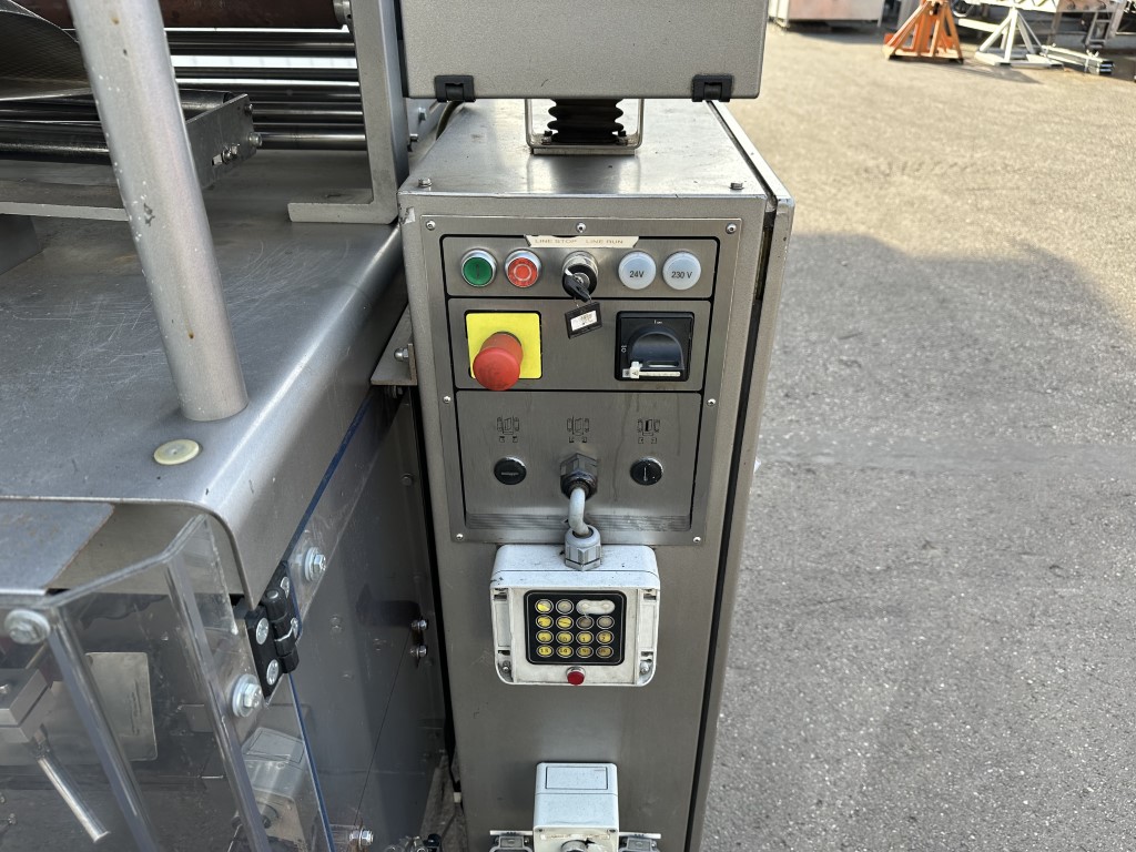Affeldt E350 DZ ������������ ����������� ������� VFFS ��� �������������� ������������ ������