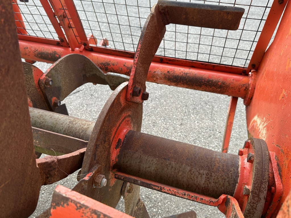 Agrator Cr 2100