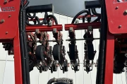 Agricola SN130 pneumatic sowing machine 15 rows for onions