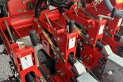 Agricola SN130 pneumatic sowing machine 15 rows for onions