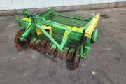 Agromet Erntemaschine für Kartoffeln