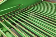Agromet Erntemaschine für Kartoffeln