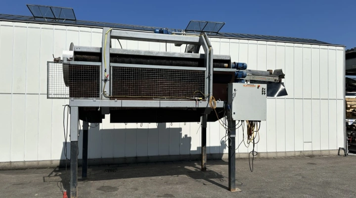 Allround RM-8-300 brush polisher for vegetables