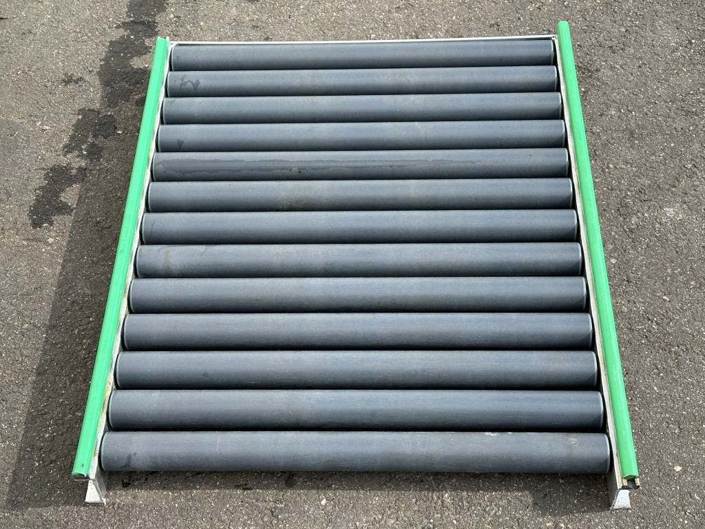 Роликовый конвейер 80 x 65 см