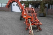 Amac D onion loader / onion lifter image 2