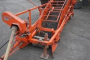 Amac D onion loader / onion lifter image 5