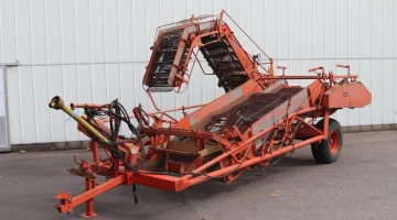 AMAC D2 onion loader with extended elevator