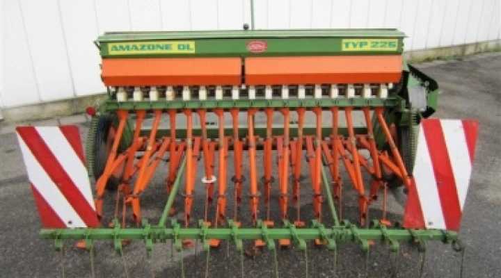Amazone sowing machine /drill image 1
