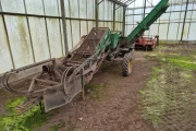 Andre Vriend potato harvester