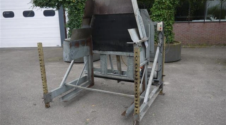 antha kantelaar voor kuubskisten (1)